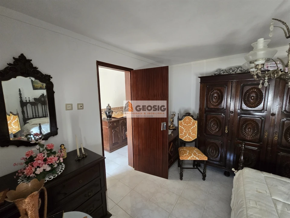 Moradia T2 para Venda em Santa Barbara de Padrões Foto 22