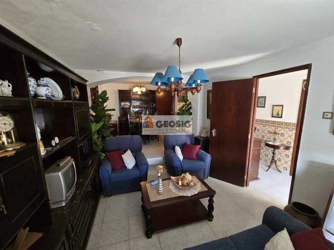 Moradia T2 para Venda em Santa Barbara de Padrões Foto 24