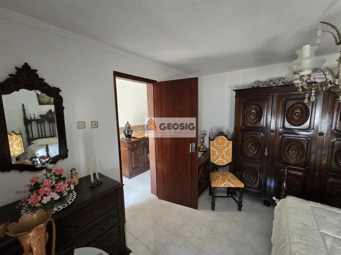 Moradia T2 para Venda em Santa Barbara de Padrões Foto 22