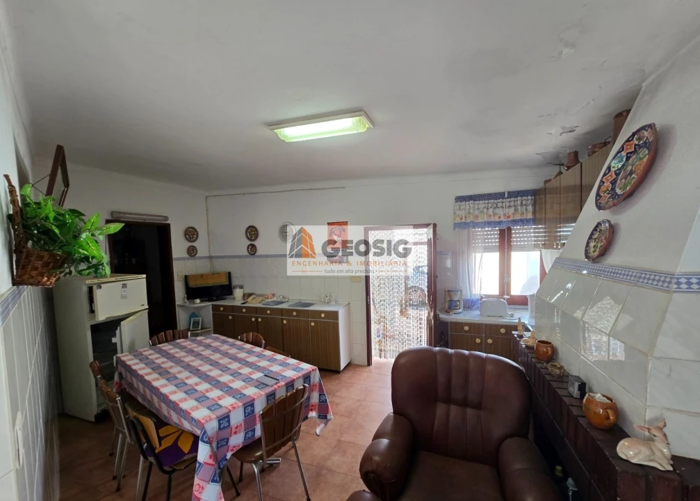 Moradia T2 para Venda em Santa Barbara de Padrões Foto 32