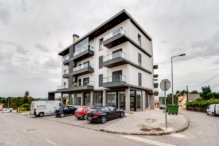 Loja para Venda em Meirinhas Foto 2