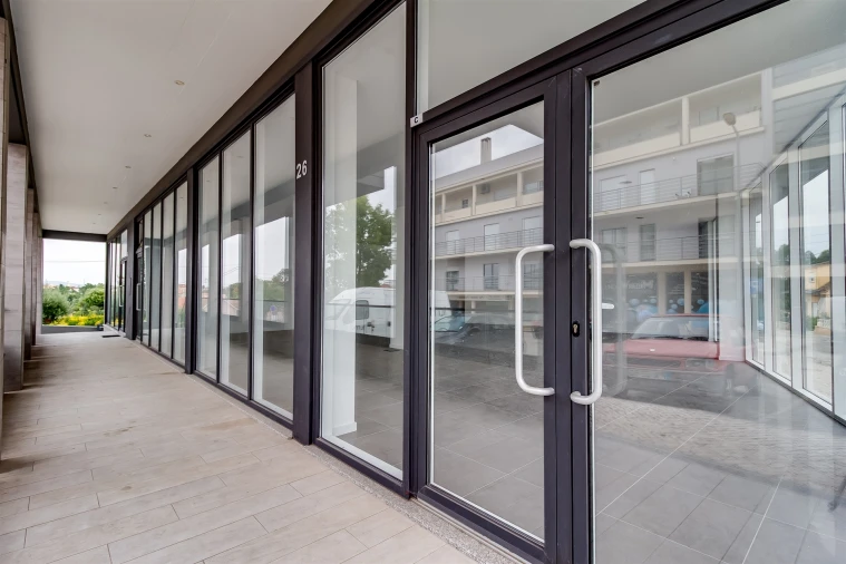 Loja para Venda em Meirinhas Foto 4