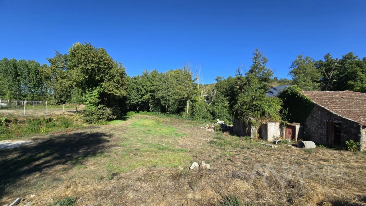 Quinta T3 para Venda em Fragosela Foto 1