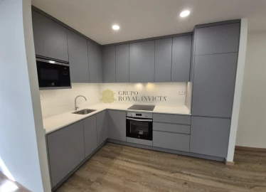 Apartamento T2 para Venda em Cedofeita, Santo Ildefonso, Sé, Miragaia, São Nicolau e Vitória