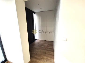 Apartamento T2 para Venda em Cedofeita, Santo Ildefonso, Sé, Miragaia, São Nicolau e Vitória