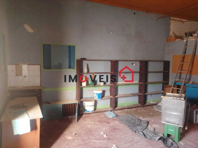 Loja para Venda em Alcanhões Foto 6