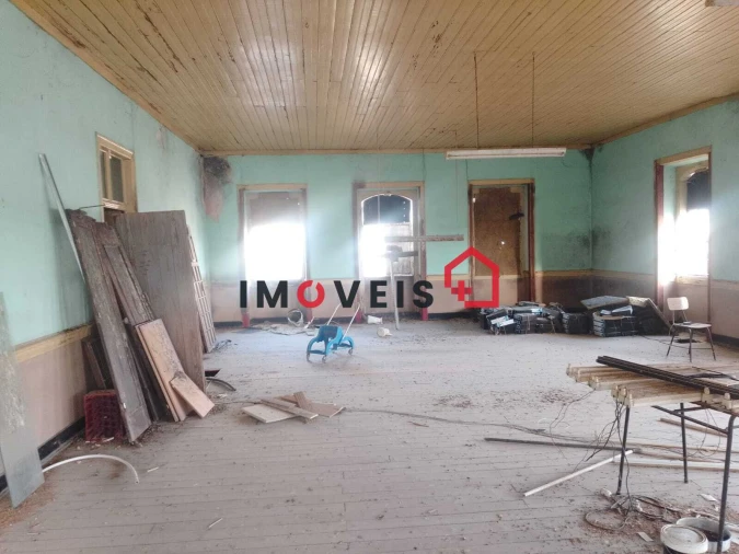 Loja para Venda em Alcanhões Foto 9