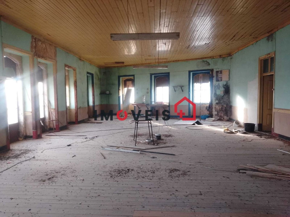 Loja para Venda em Alcanhões Foto 5