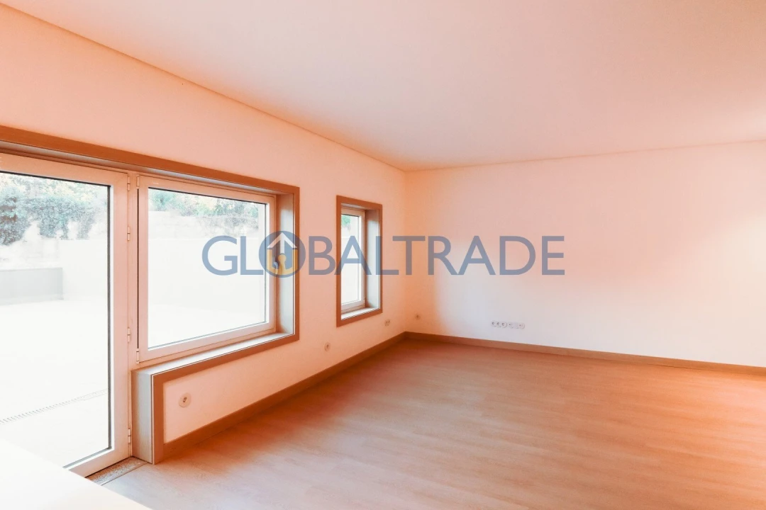 Apartamento T2 para Venda em Fânzeres e São Pedro da Cova Foto 4