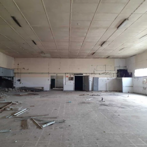 Armazém para Venda em Alcanhões Foto 11