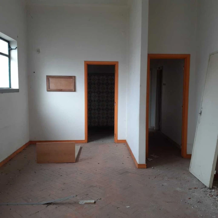 Armazém para Venda em Alcanhões Foto 12