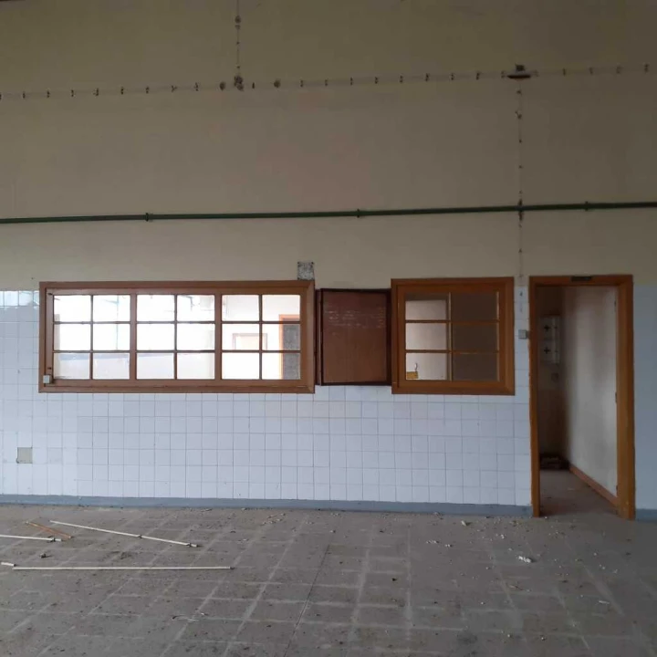 Armazém para Venda em Alcanhões Foto 13