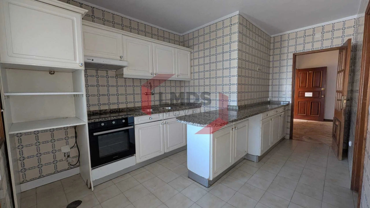 Apartamento T3 para Venda em Ermesinde Foto 6