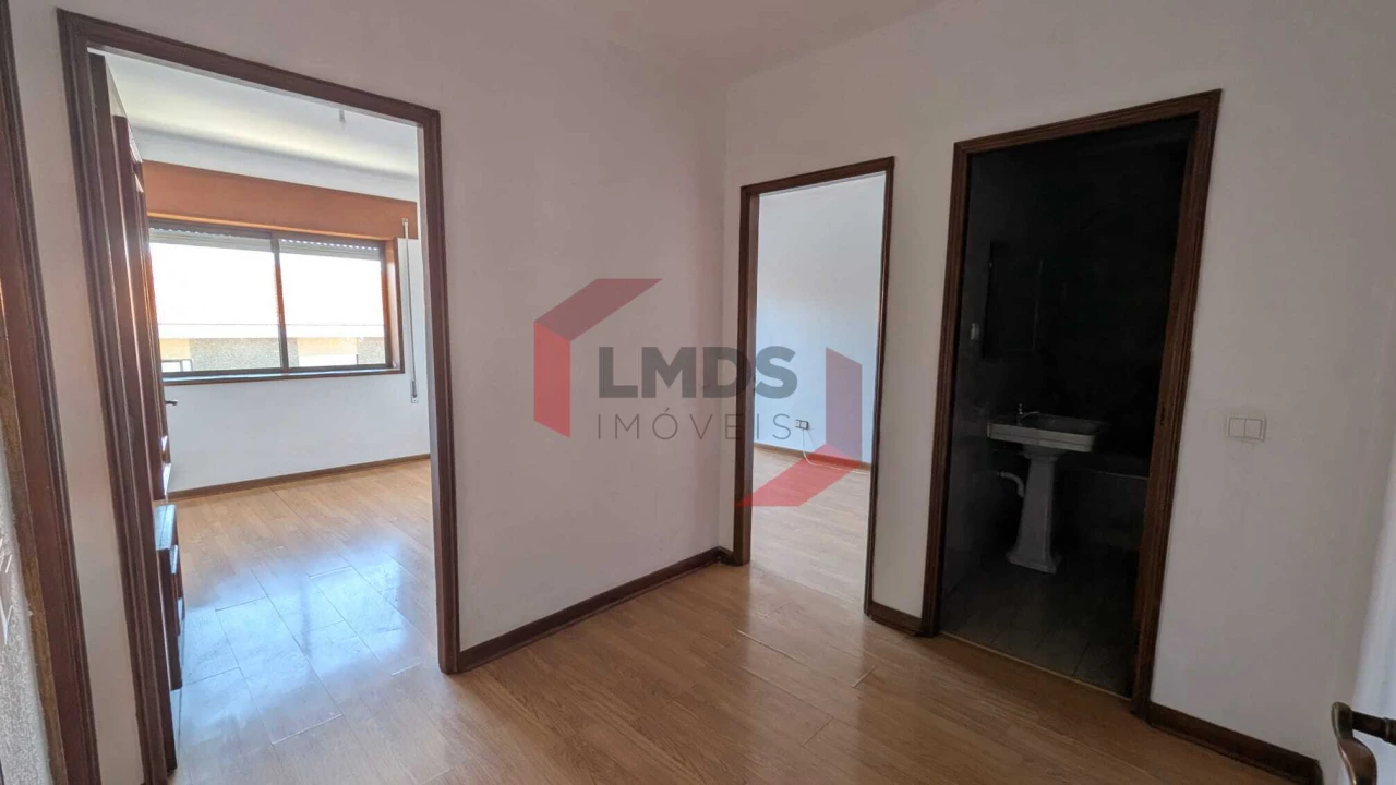 Apartamento T3 para Venda em Ermesinde Foto 15
