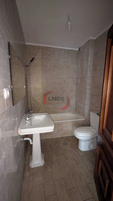 Apartamento T3 para Venda em Ermesinde