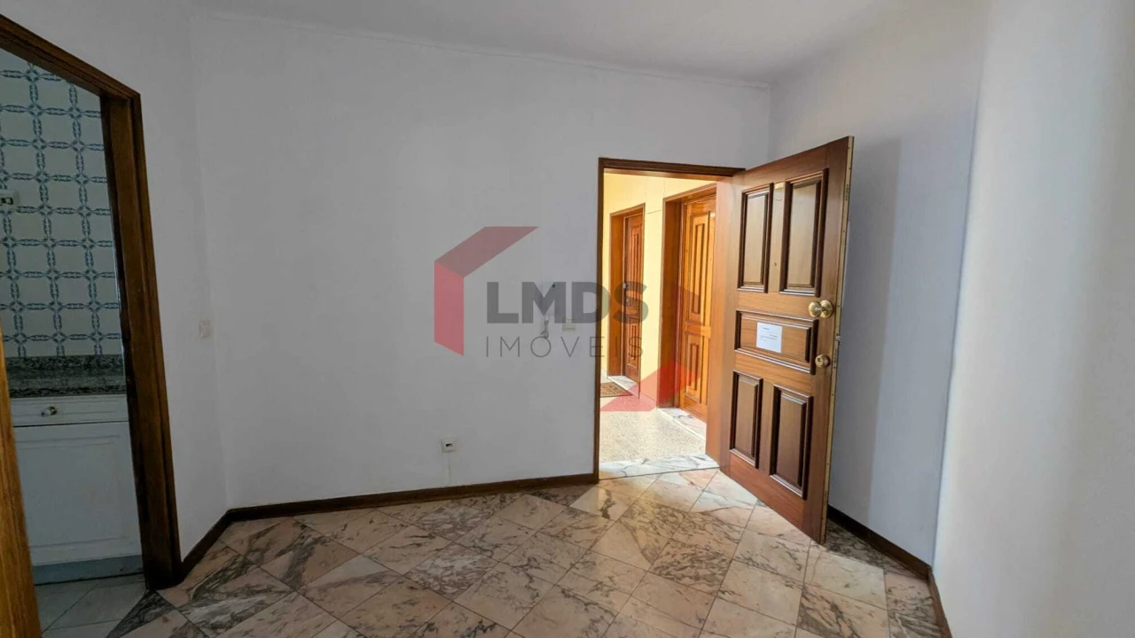 Apartamento T3 para Venda em Ermesinde Foto 5