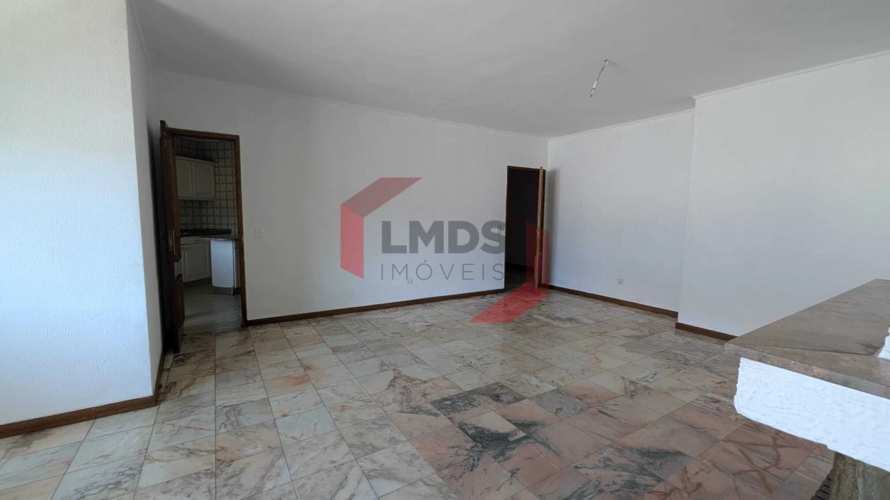 Apartamento T3 para Venda em Ermesinde Foto 13