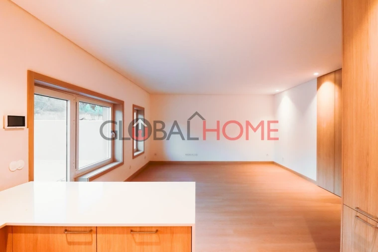 Apartamento T2 para Venda em Fânzeres e São Pedro da Cova Foto 5