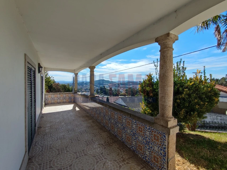 Moradia T3 para Venda em Joane Foto 3