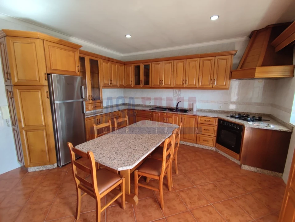 Moradia T3 para Venda em Joane Foto 7