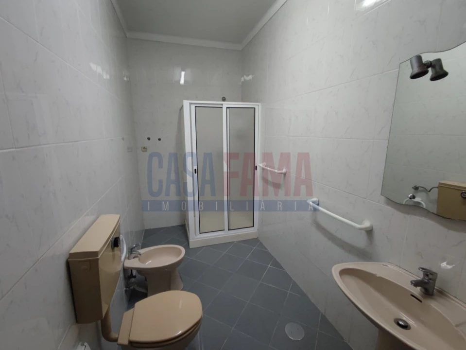 Moradia T3 para Venda em Joane Foto 31