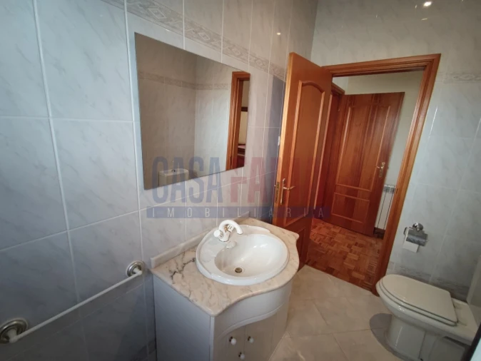 Moradia T3 para Venda em Joane Foto 18