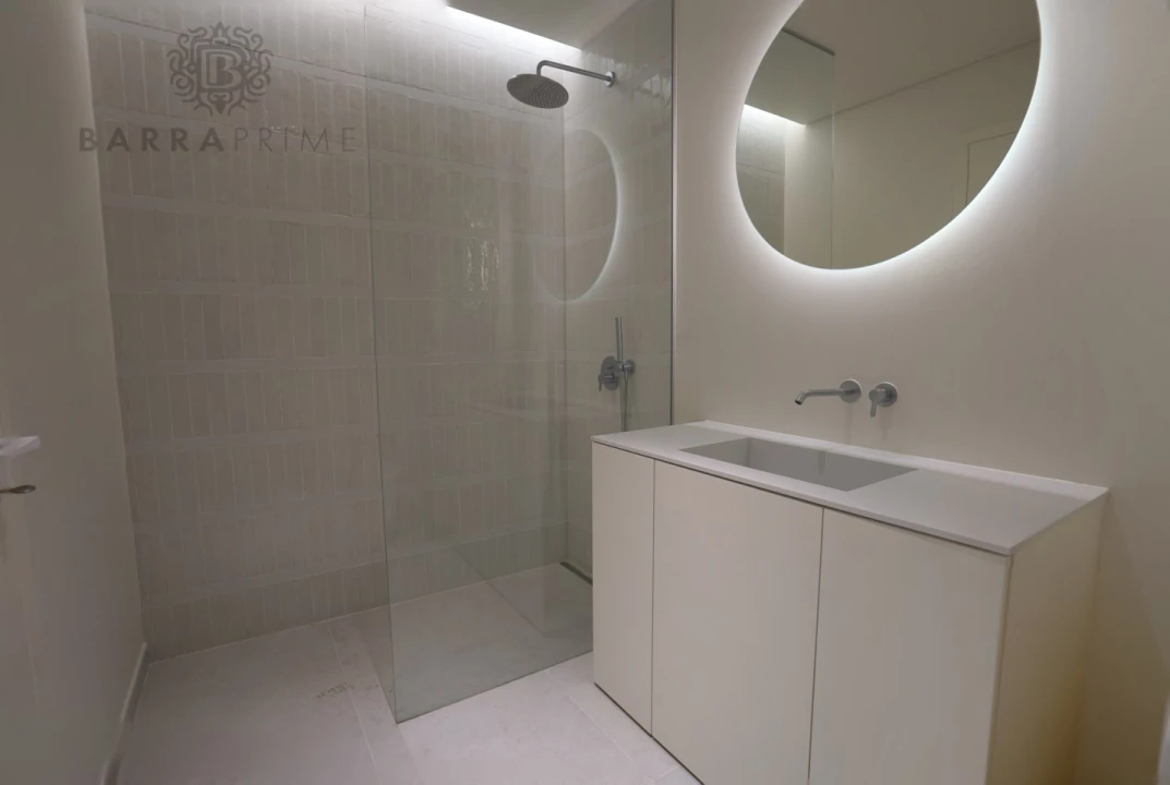 Apartamento T1 para Venda em Quarteira Foto 11