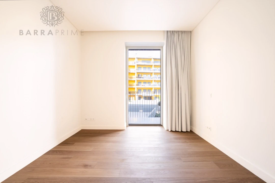 Apartamento T1 para Venda em Quarteira Foto 13