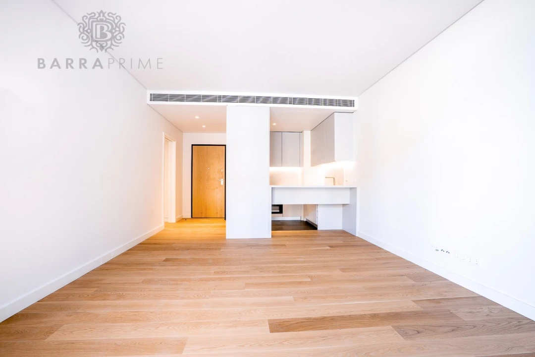 Apartamento T1 para Venda em Quarteira Foto 18