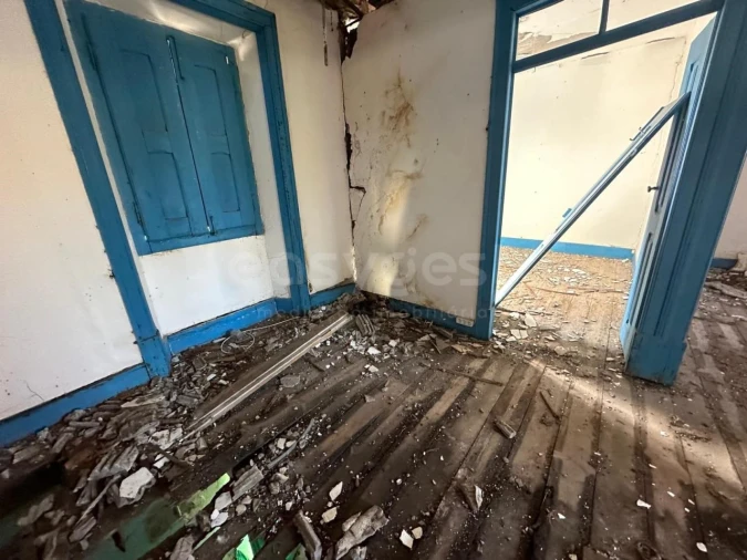 Prédio para Venda em Valado dos Frades Foto 12