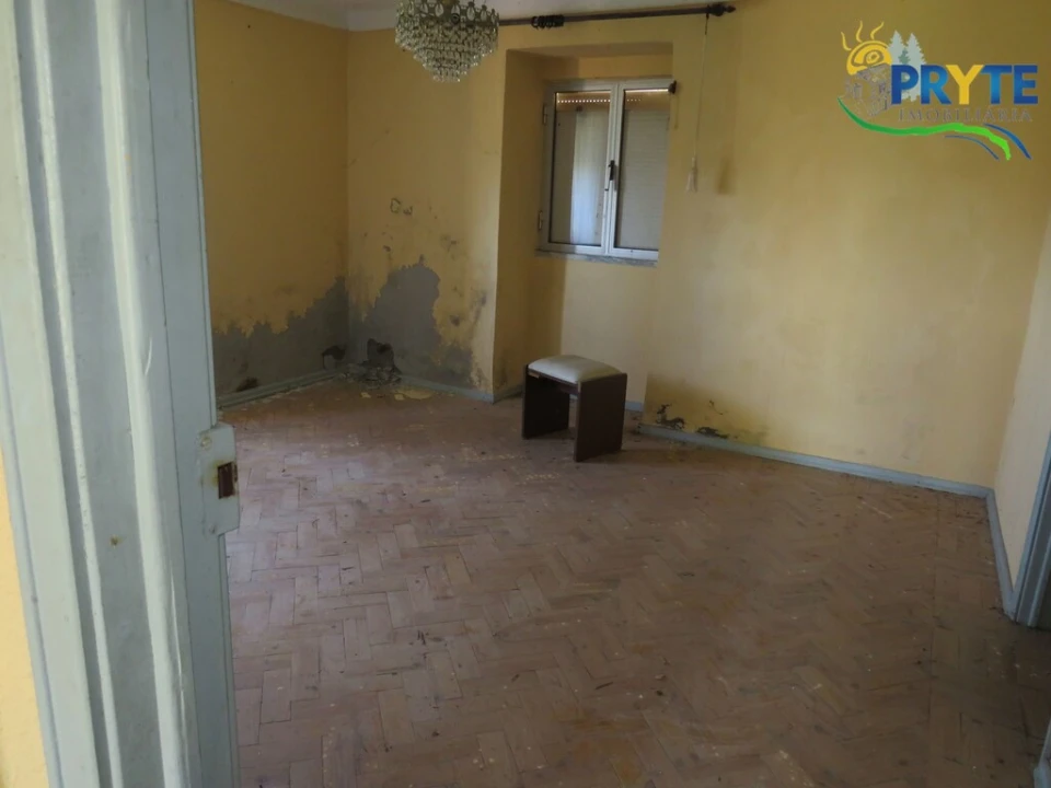 Moradia T3 para Venda em Sertã Foto 6