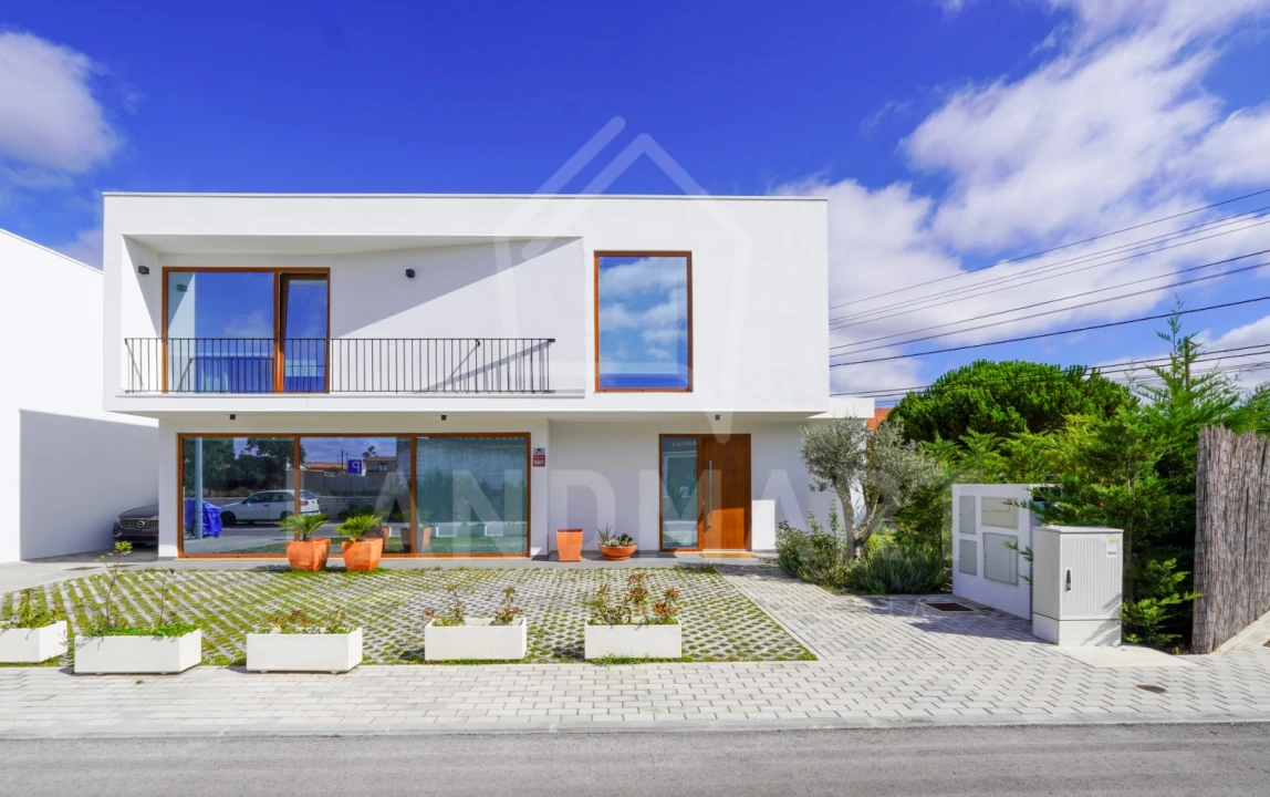 Moradia T3 para Venda em Benedita Foto 22