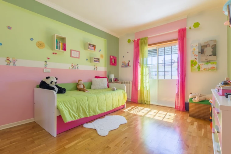 Apartamento T4 para Venda em Seixal, Arrentela e Aldeia de Paio Pires Foto 13