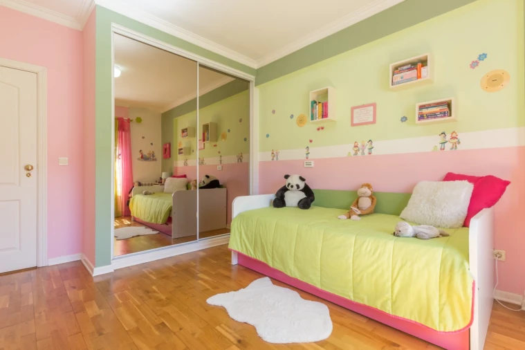 Apartamento T4 para Venda em Seixal, Arrentela e Aldeia de Paio Pires Foto 12