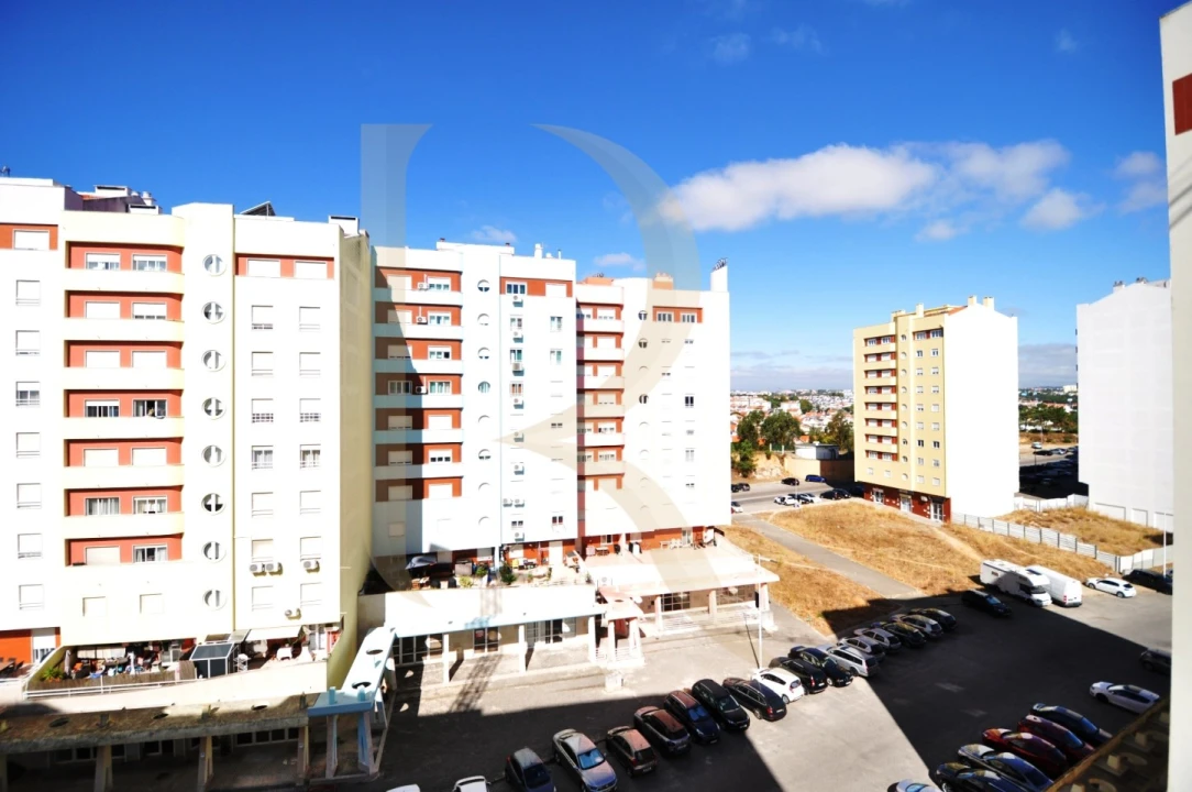 Apartamento T3 para Venda em Corroios Foto 7