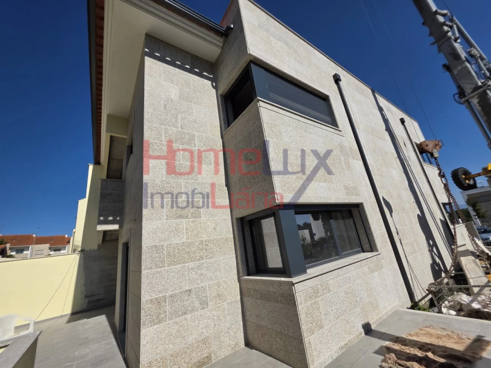 Moradia T5 para Venda em Ranhados Foto 5