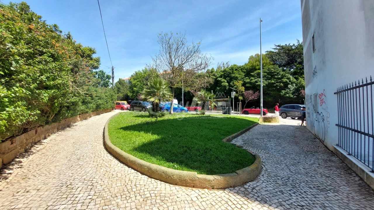 Apartamento T3 para Venda em Alcabideche Foto 30