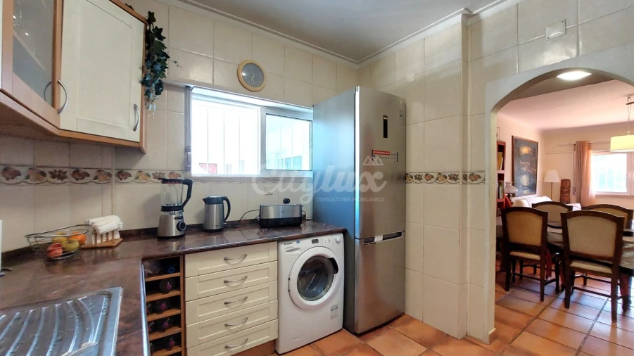 Apartamento T3 para Venda em Alcabideche Foto 8