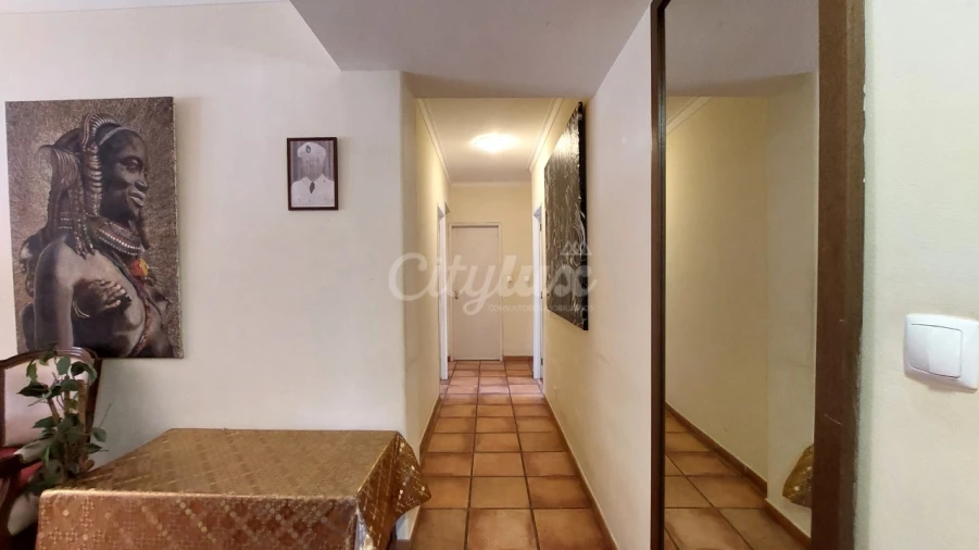 Apartamento T3 para Venda em Alcabideche Foto 10