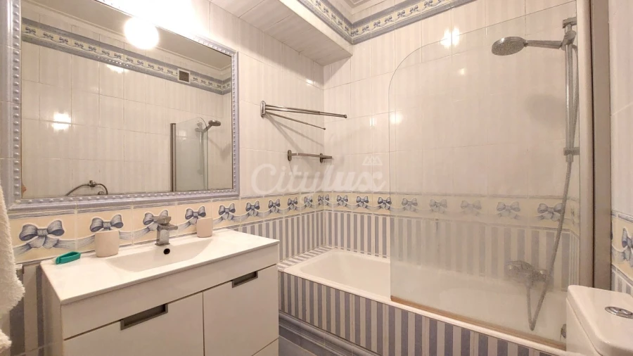 Apartamento T3 para Venda em Alcabideche Foto 17