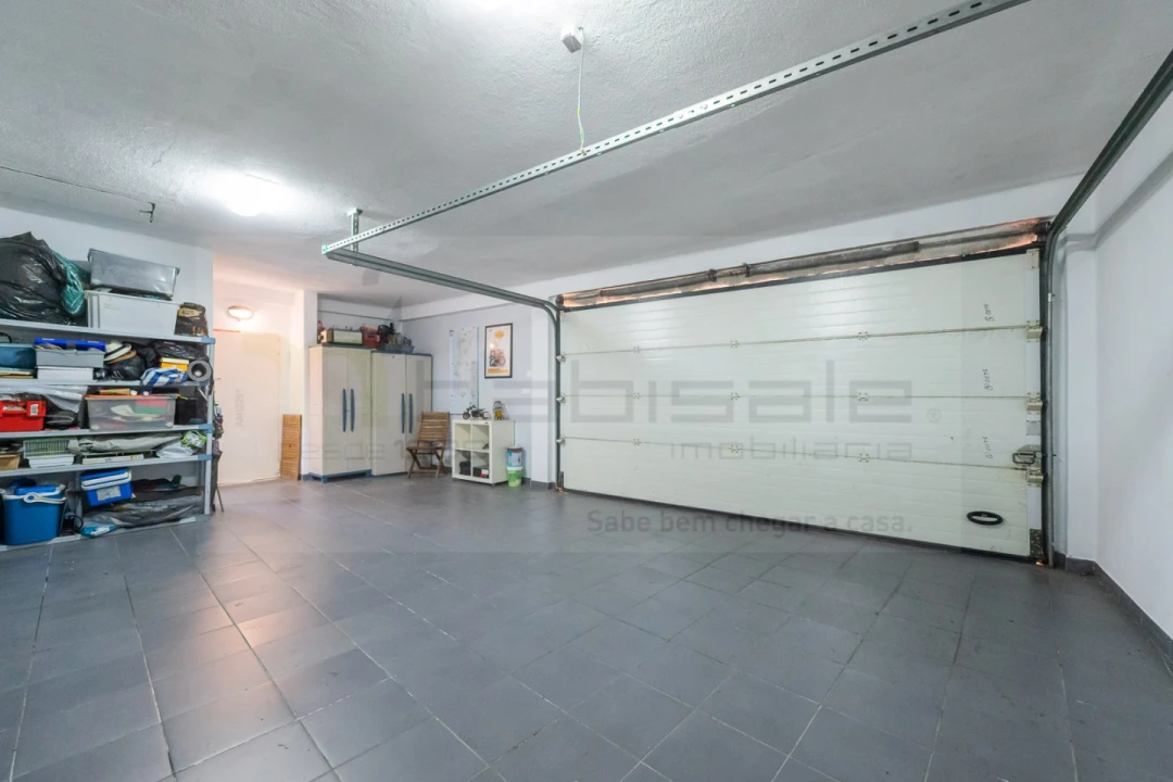 Moradia T4 para Venda em Pontinha e Famões Foto 44