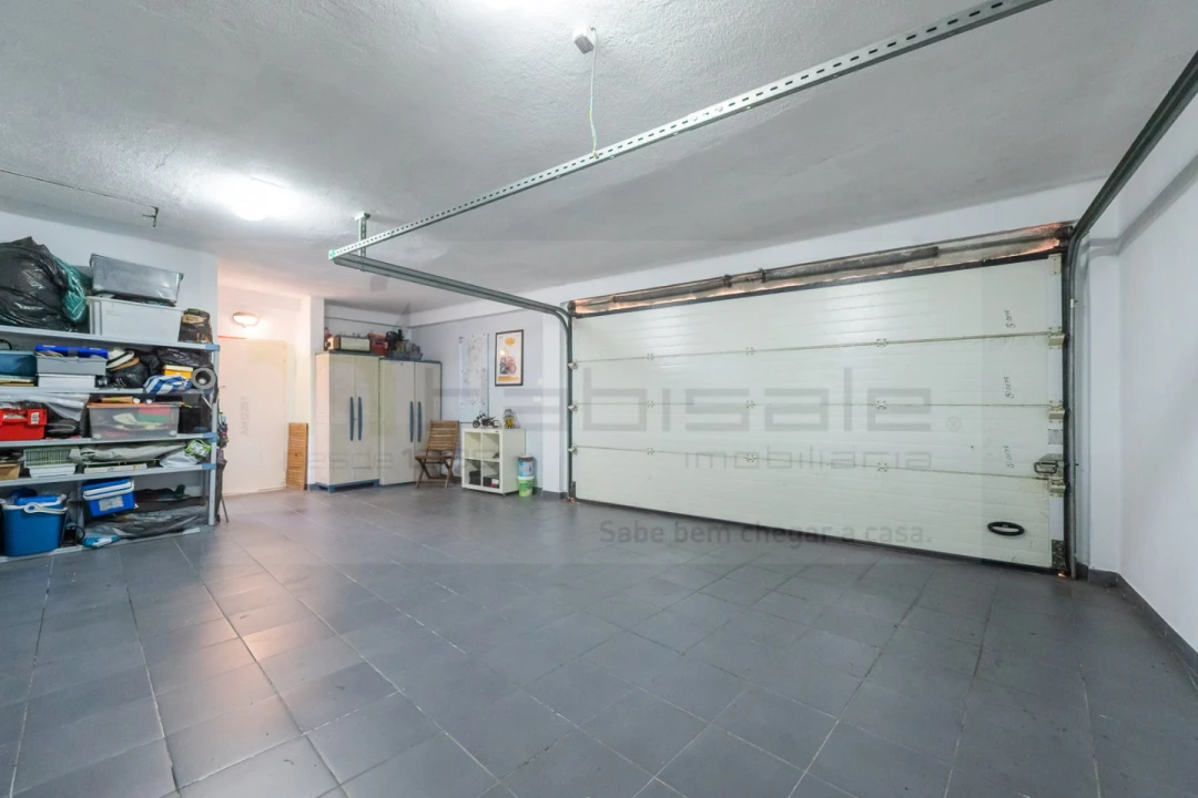 Moradia T4 para Venda em Ramada e Caneças Foto 44