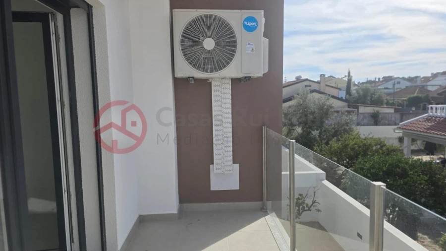 Moradia T3 para Venda em Fernao Ferro Foto 8