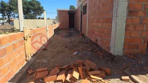 Moradia T3 para Venda em Fernao Ferro
