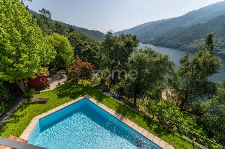 Moradia T6 para Venda em Vilar da Veiga Foto 38