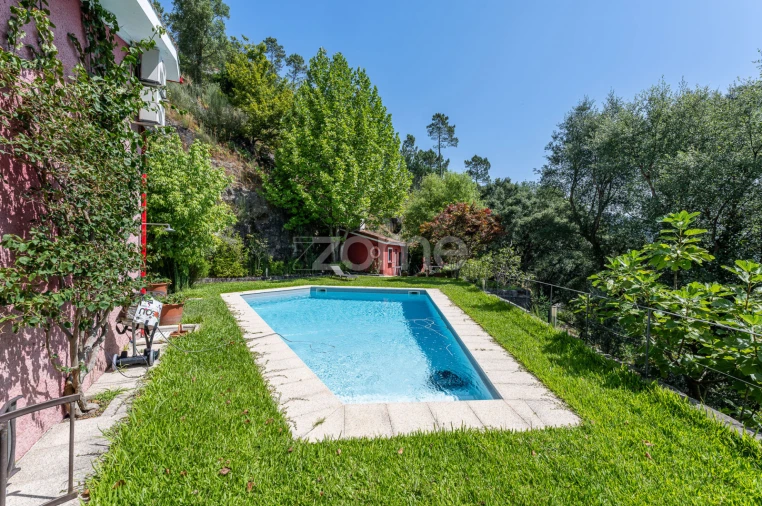 Moradia T6 para Venda em Vilar da Veiga Foto 60