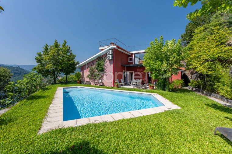 Moradia T6 para Venda em Vilar da Veiga Foto 61