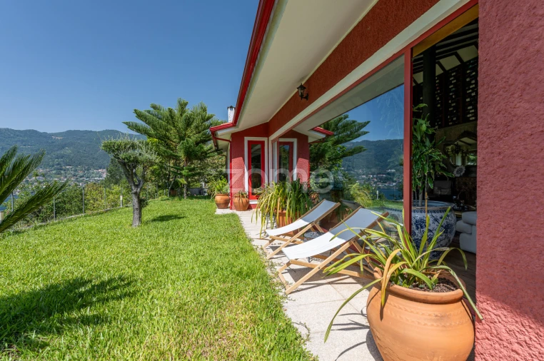 Moradia T6 para Venda em Vilar da Veiga Foto 64