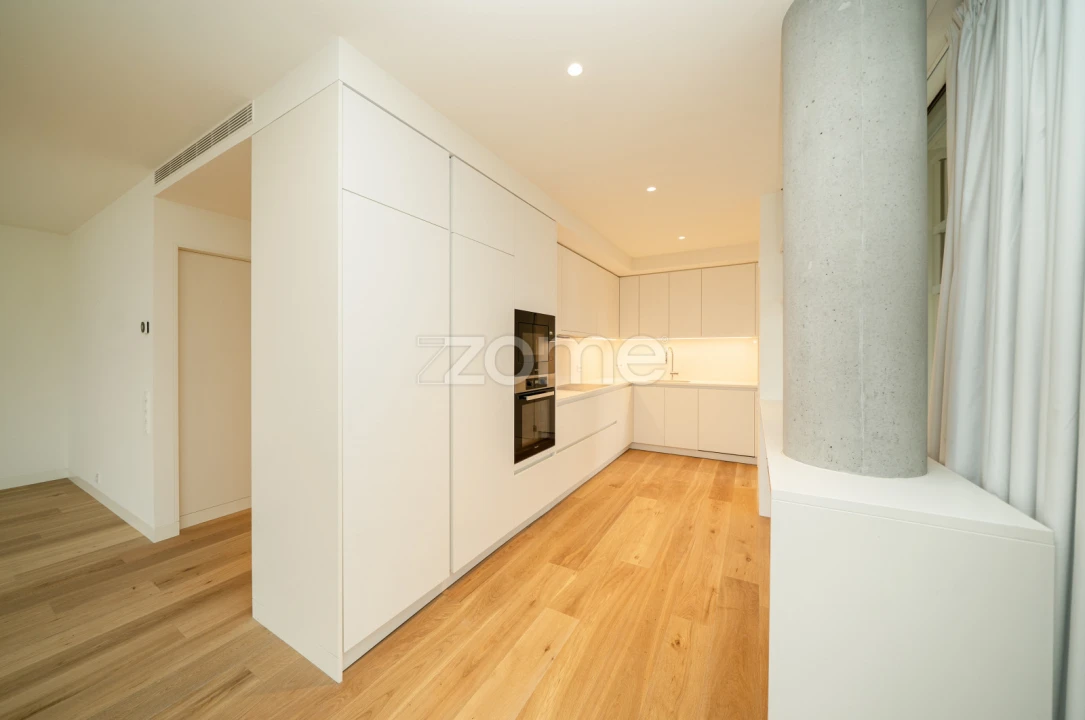 Apartamento T2 para Arrendamento em Aldoar, Foz do Douro e Nevogilde Foto 15