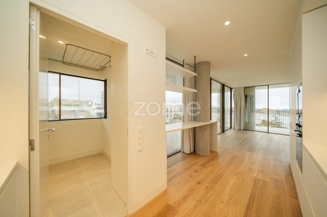 Apartamento T2 para Arrendamento em Aldoar, Foz do Douro e Nevogilde Foto 19